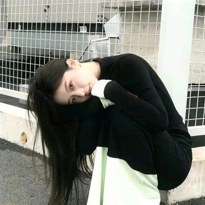 黑玫瑰公寓